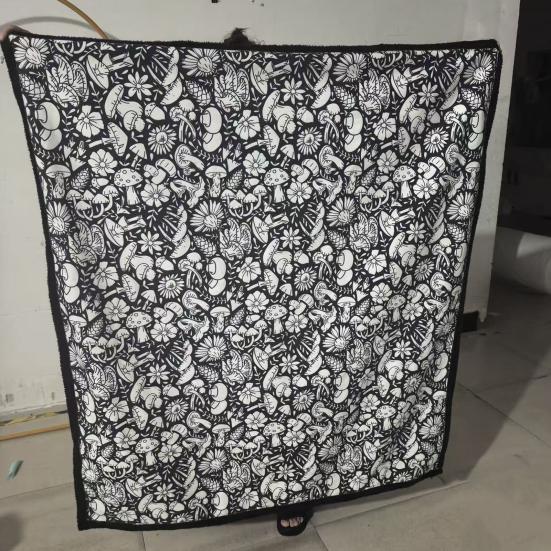 DIY Coloring Blanket Color Your Own Blanket Art Project with Markers Washable Color Art Craft Throw Blanket for Home Decor Holiday Party Activity