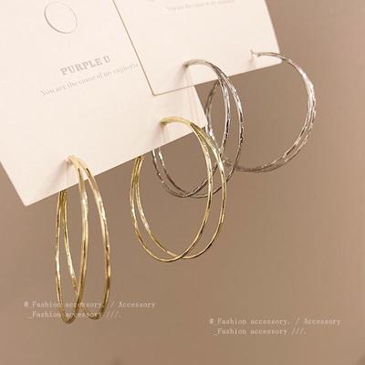 Elegantní dvouvrstvé velké kruhové náušnice pro ženy - Chic, Lehký luxusní design, který nosí trendsetters