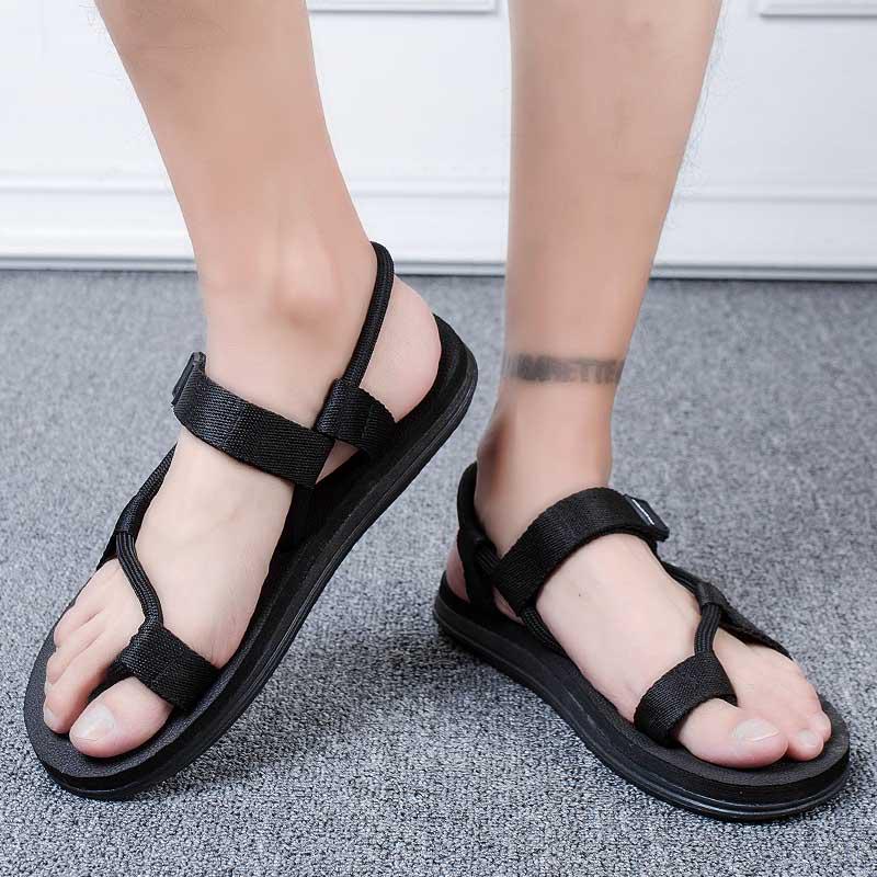 Fashion 2025 New Men's Sandals Summer Leisure Beach Flip Flops Outer Sandals Women Driving Slippers Roman Shoes Gladiator Sandals Lovers