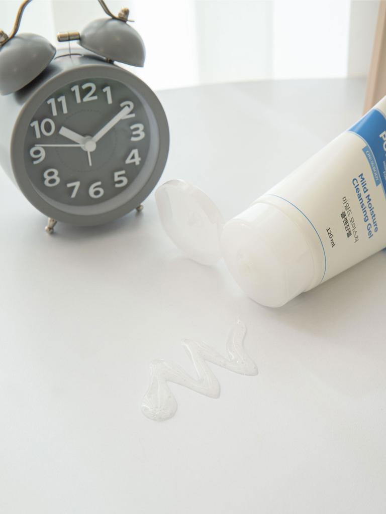 On the Body Pure Derma Mild Moisture Cleansing Gel 120ml