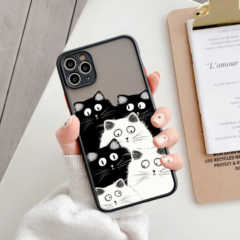 

Милый Мультяшный Кот Чехол для Телефона Для iPhone 17 16 15 11 12 14 13 Pro Max Mini X XS XR 7 8 Plus 16E Ударопрочный Жесткий Матовый Чехол Fundas iPhone 7