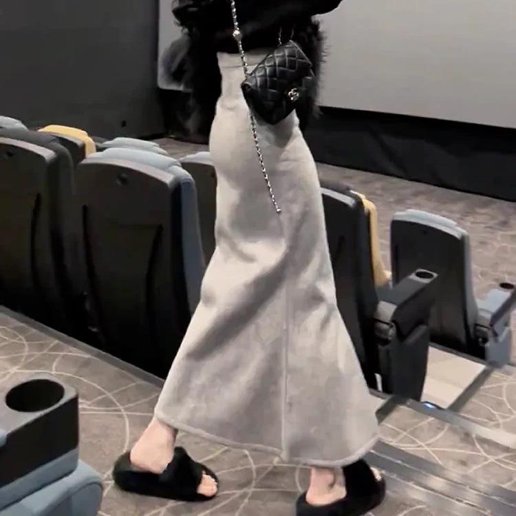 

Серая юбка-бодикон с разрезом с высокой талией - Коллекция Осень/Зима 2025 S [Recommended for up to 90 jin] серый