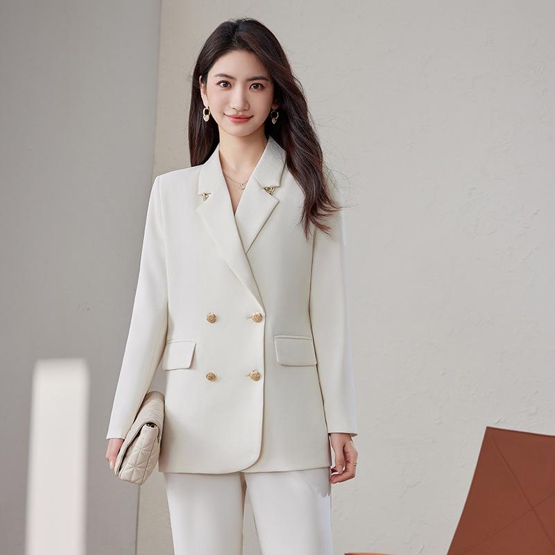 Women's High-End White Loose Silhouette Suit Set, 2025 Spring/Autumn Collection