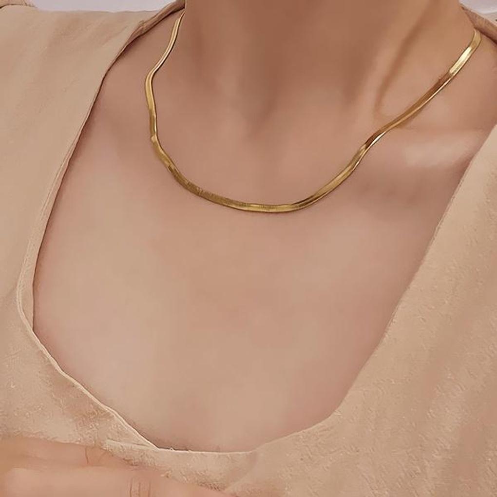 Women's Accessories Stainless Steel Snake Chain Necklace (Anti-Hypoallergenic)