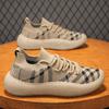 Fashion Breathable Men's Designer New Running Shoes Casual Sports Loafers Lightweight Flying Woven Surface Vulcanized Shoes