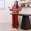 Velvet Thickened Coral Fleece Pajamas Set for Women and Men – Sweet Casual Homewear In White Wave Stripe