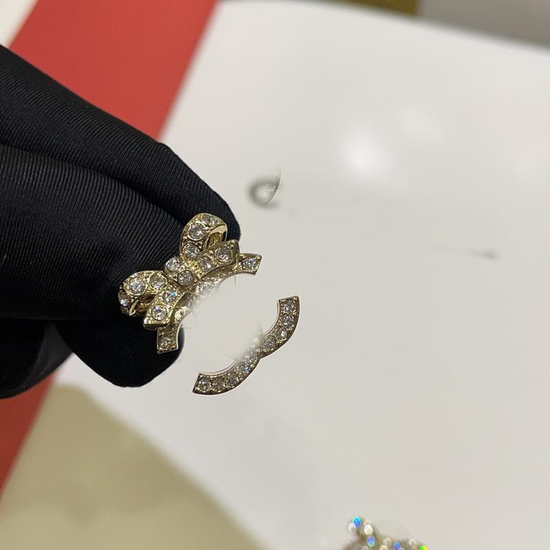 Champagner-Gold Strass-Schleifenohrringe - High-End Leichter Luxus Silber Vintage Mode für Damen