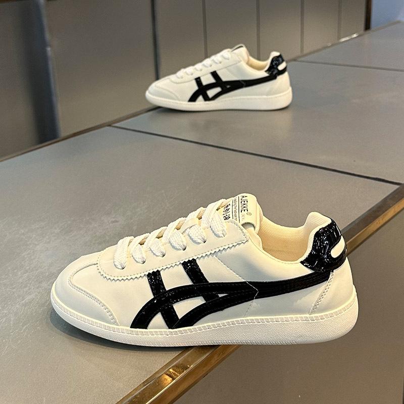 

Autumn new low-top lace-up simple leather Forrest Gump shoes casual sports shoes aj 38 бежевый