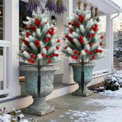 Christmas Tree Wind-Resistant Stability Strong Structure Pine Needle Xmas Tree with Berry Details Realistic Garden Decoration