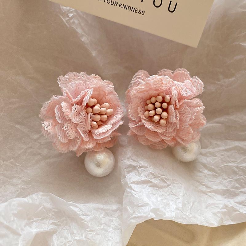Silver Needle Flower Mesh Fringed Stud Earrings Fresh and Sweet Seaside Vacation Style Earrings Fashionable Versatile Atmosphere Earrings