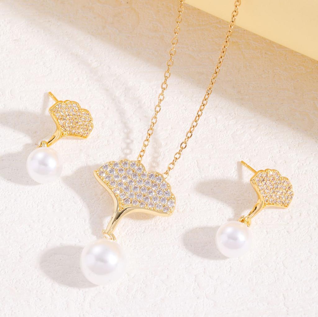 Pearl Ginkgo Biloba Necklace Women'S Light Luxury Premium Zircon Pendant Earrings Set
