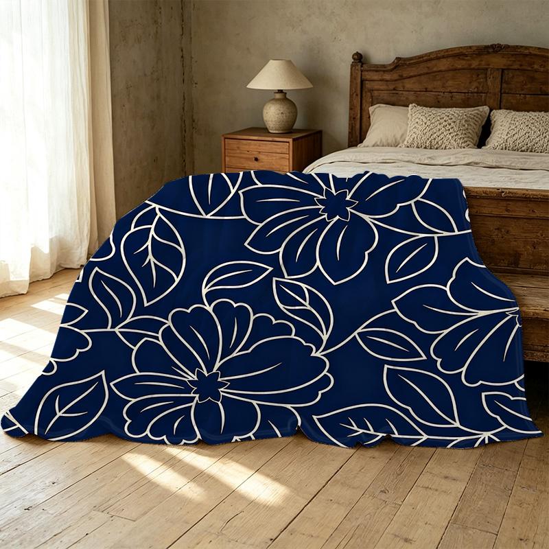 Thick Warm Flannel Blanket Soft Floral Pattern, Cozy Home Decor, Guest Room Essential, Christmas & Halloween Holiday Use, Comfort for Bedroom/Lounge