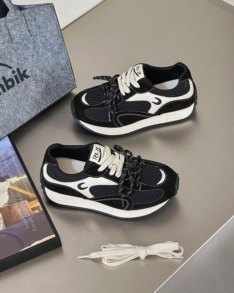 Retro thick-soled Forrest Gump shoes for women's 2025 summer new casual fashion versatile explosion increased inner sports breathability