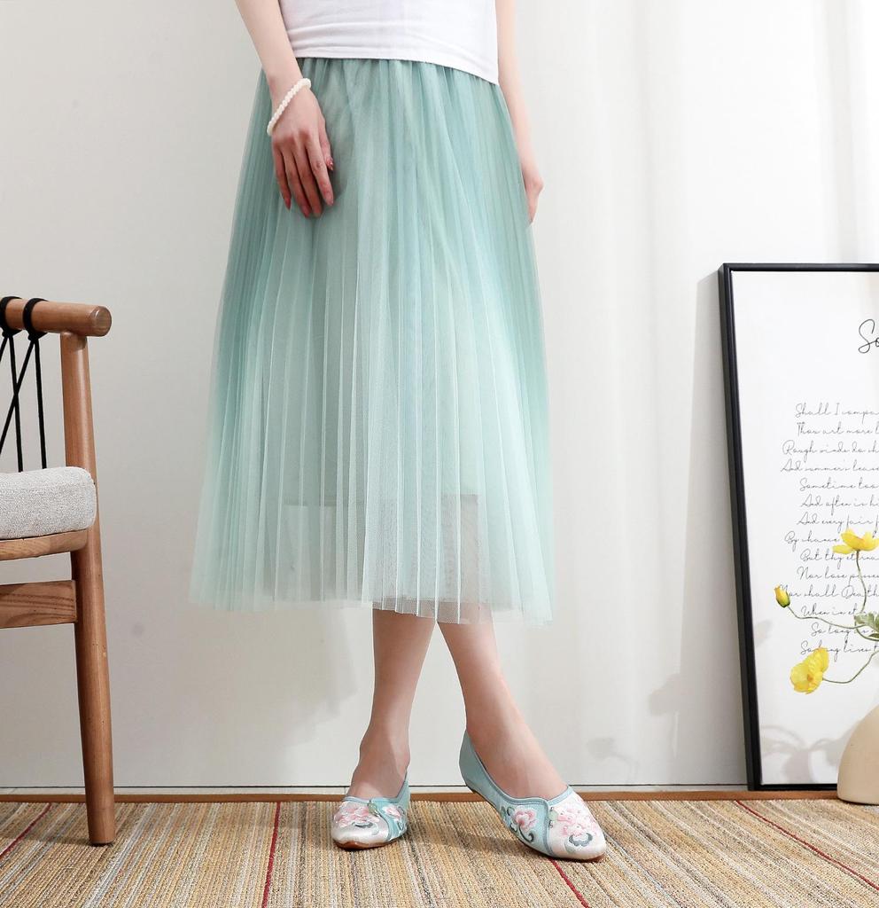 Dan Yue 2024 Spring Women's Ethnic Style Embroidered Cheongsam Pointed Toe Cloth Shoes