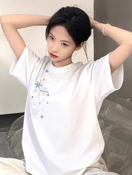Belted Black ShortSleeved TShirt For Unisex 2026 New Style Loose And Slimming Letter Patterned Top Korean Style