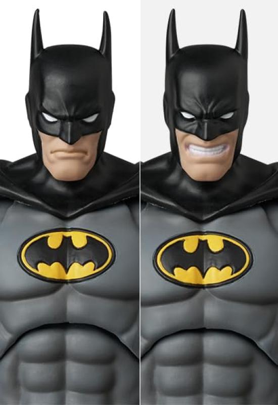 MEDICOM TOY MAFEX No. 270 CAVALEIRO CRUZADO BATMAN VERSÃO PRETA. Figura de ação pintada sem escala, aproximadamente 160mm de altura