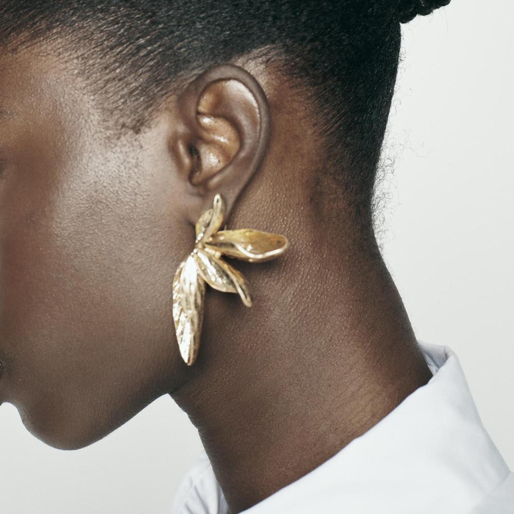 Gold Crafted Beautifully And Silver Floral Leaf Earrings For Trendy Women In Fall Fashion