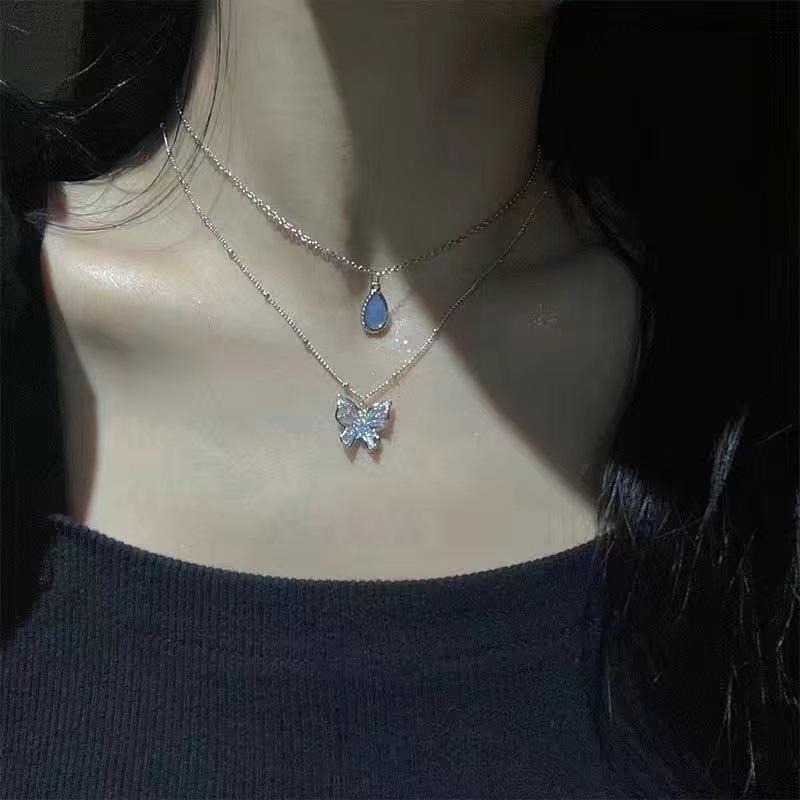 Butterfly Fairy Silver Necklace: Chic, Trendy, Elegant Clavicle Chain - Sweet & Cool High-End Accessory