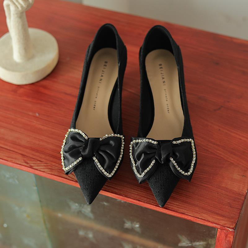 568-15 Bow High Heels Pointed Thick Heel Single Shoes Wedding Shoes Bridesmaid Shoes Xiuhe Shoes Sheepskin Stepping Heel Breathable