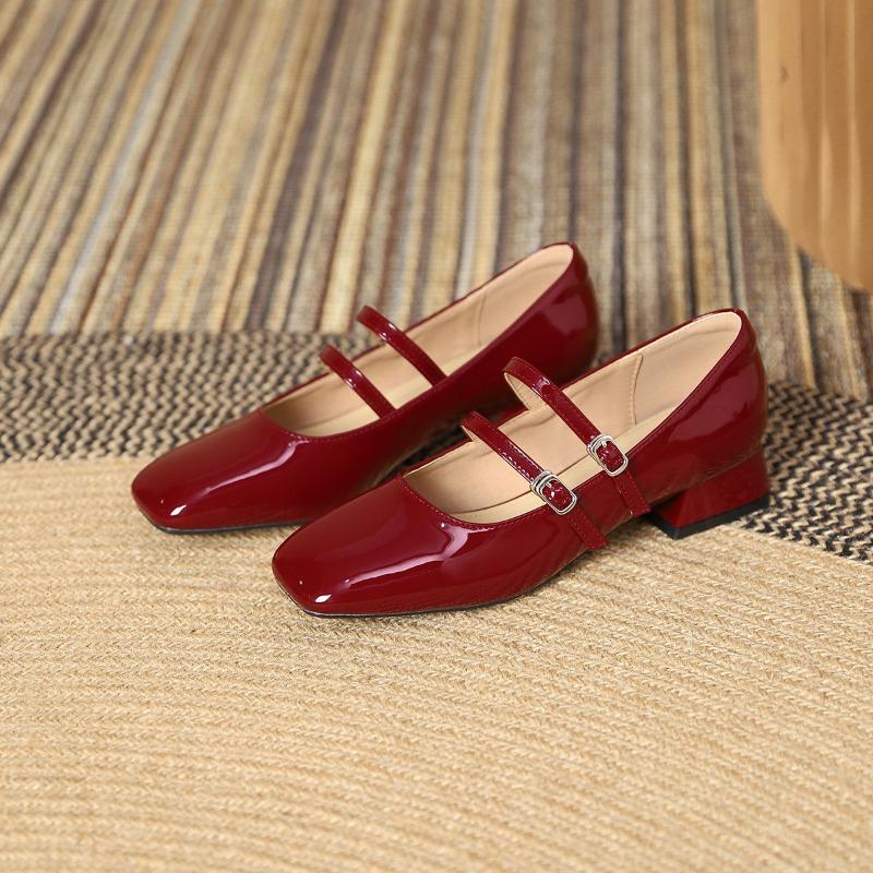 Temperament square head with Mary Jane shoes women's spring and autumn new leather shallow mouth thick middle heel single shoes wedding shoes