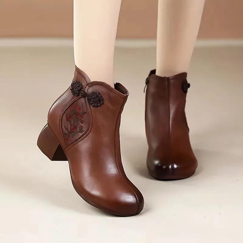 PU Winter Ethnic Style Embroidered Thick-heeled Round-toe Short Boots Retro Plus Velvet Warm Cotton Boots Women