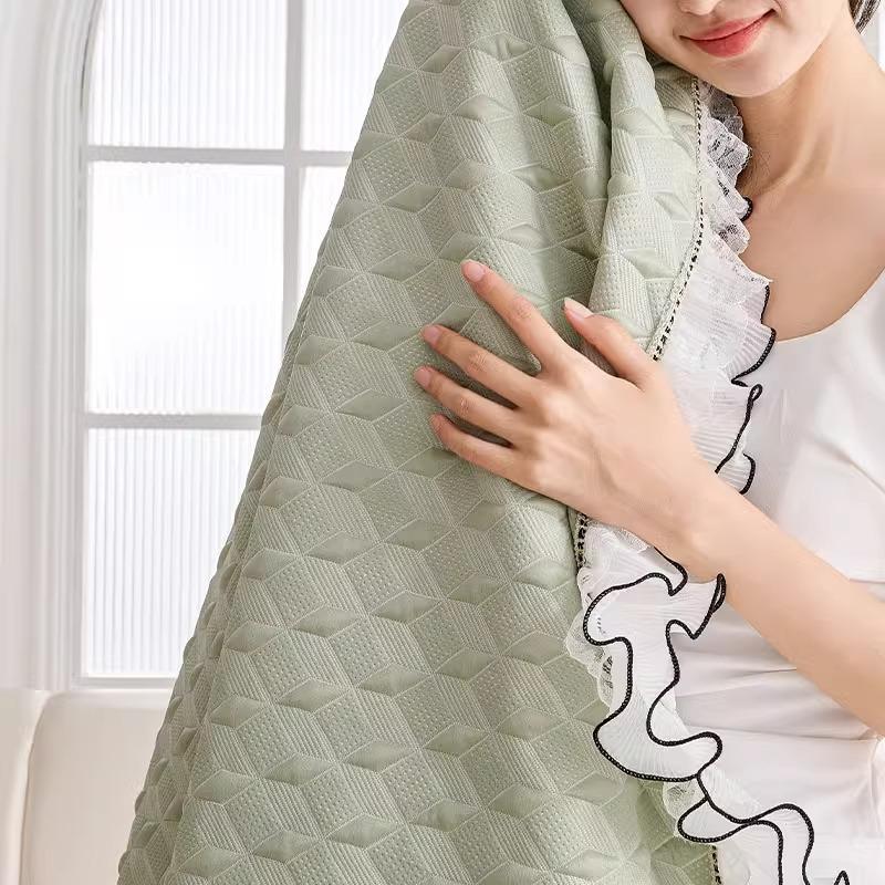 2025 New Ice Bean Sofa Towel with Lace High-End All-Cover Sofa Cover Blanket for Summer Solid Cool Skin-Friendly Couch Slipcover