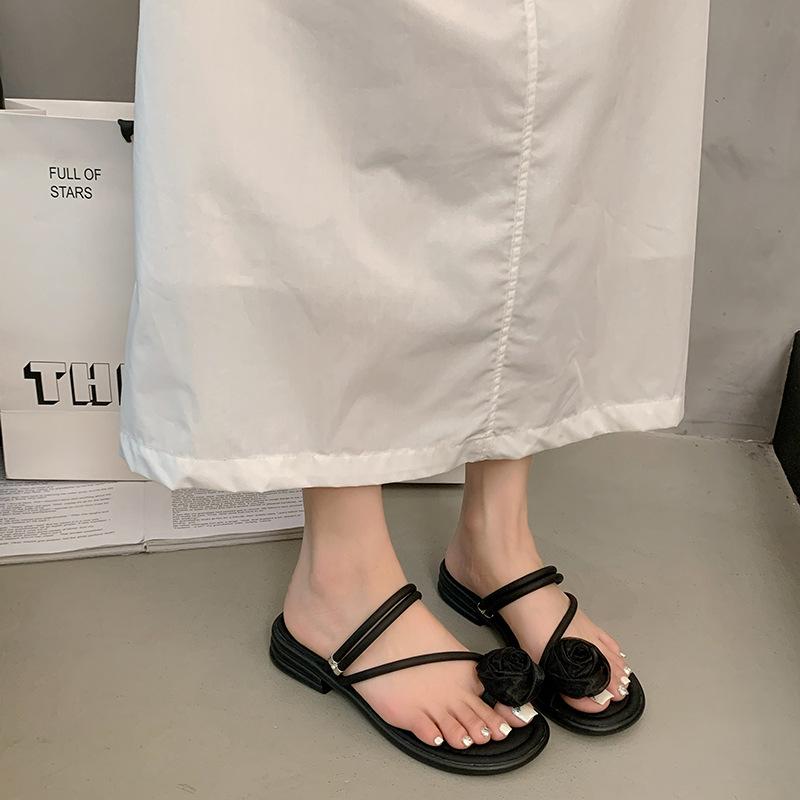 Flat bottom cover toe cool slippers women's summer wear fashionable new flower toe two wear slippers