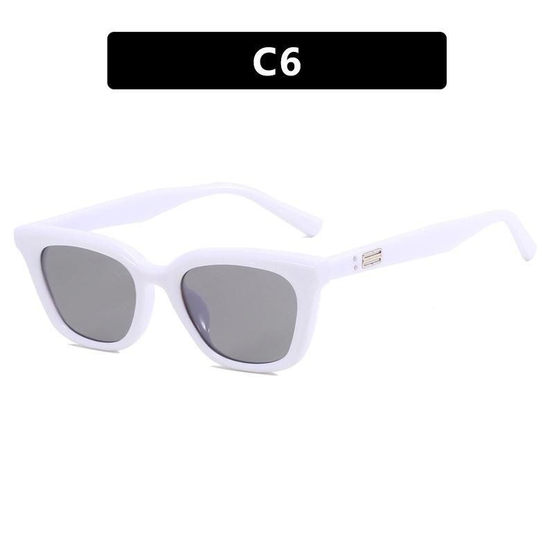 2023 New Small Frame Square Cat Eye Sunglasses With Uv Protection Black
