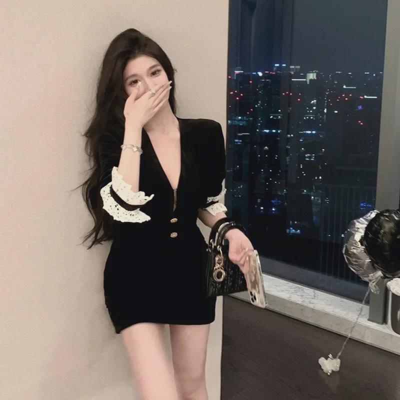 2023 French Hepburn Style Velvet Long-Sleeve Sexy Black Dress for Women