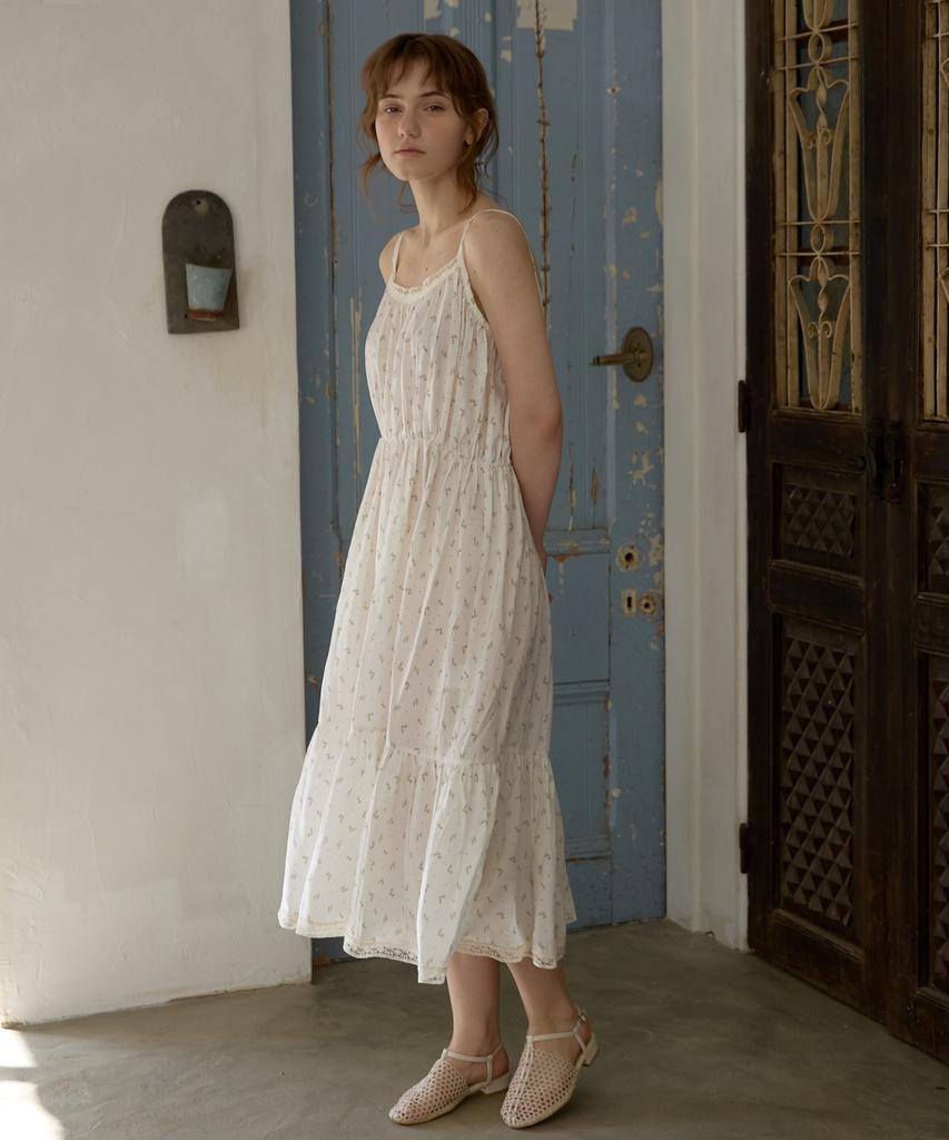 WIOE Boho Floral Cami Tiered Dress_Ivory