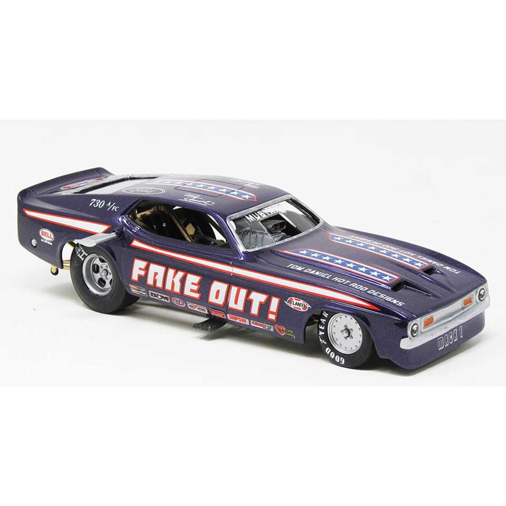 Atlantis Model Tom Daniel Funny Car Fake Plastic Model ATLAMCM8275 1/32 Out!