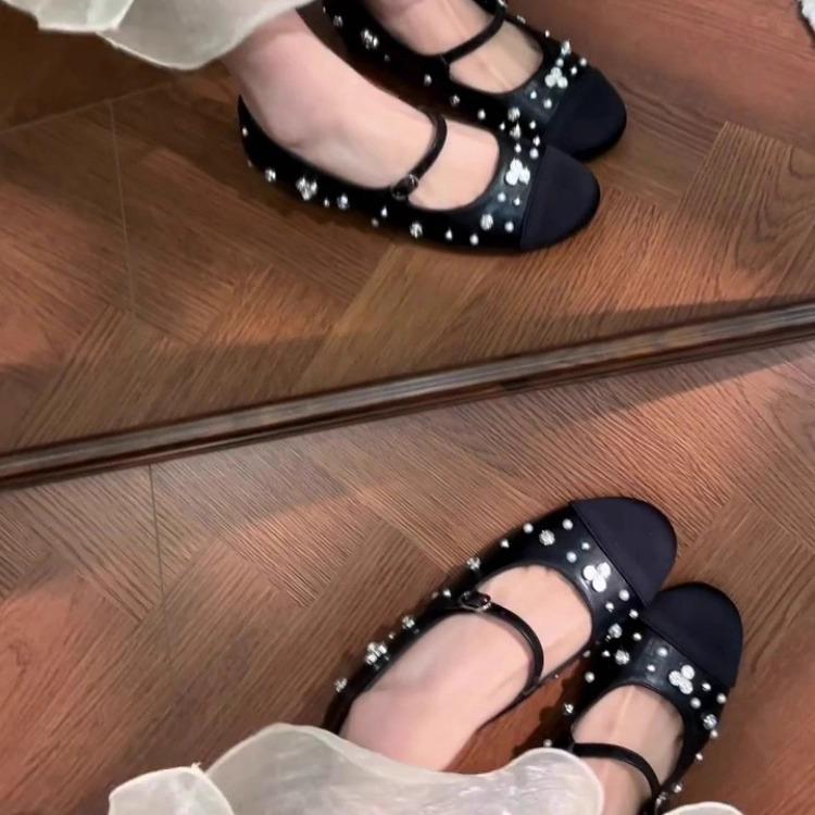 Sheepskin Version~ French Retro Woven Flat-soled Single Shoes Women's 2025 New Beautiful One-word Buckle Shallow Mouth Mary Jane Shoes