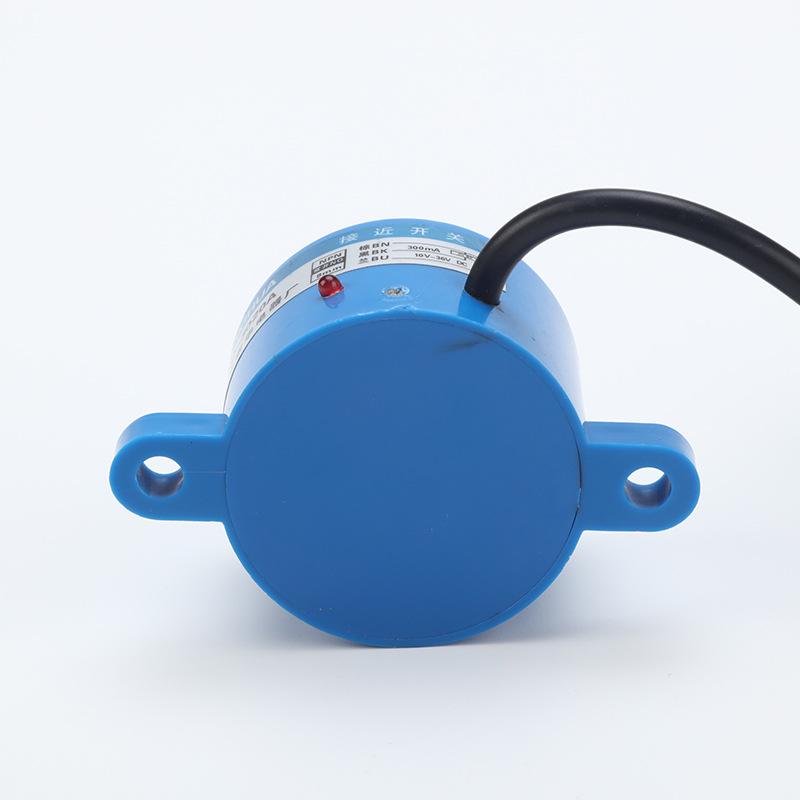 Round Inductive Sensor SE-3025A, DC 3-Wire NPN NO, 6-36V Metal Sensing Proximity Switch