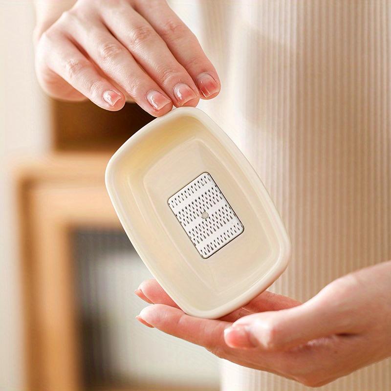 Manual Garlic, Ginger, Vegetable, and Spice Grinder, A Versatile Kitchen Tool That Is Easy To Clean, Durable, and Hygienic