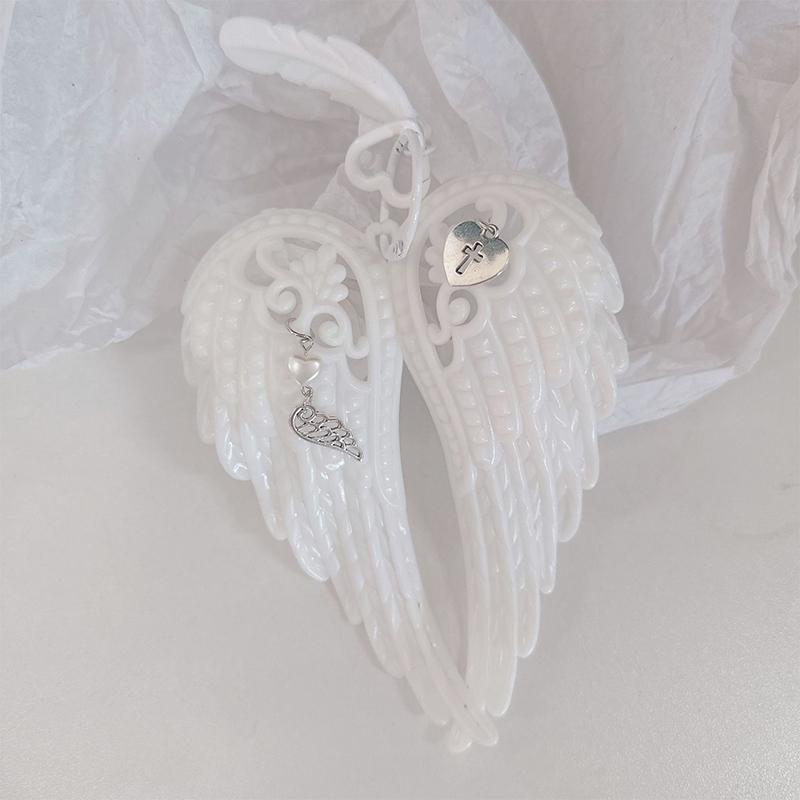 Keychain Pendant Versatile Angel Wings Bag Pendant For Man Woman Exquisite Backpack Decoration Accessories Gifts