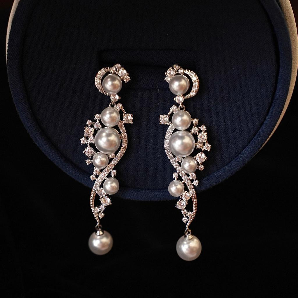 Shiny Rhinestone Inlaid Stud Earrings for Women Trendy Elegant Imitation Pearl Tassel Earring Romantic Party Jewelry Accessories