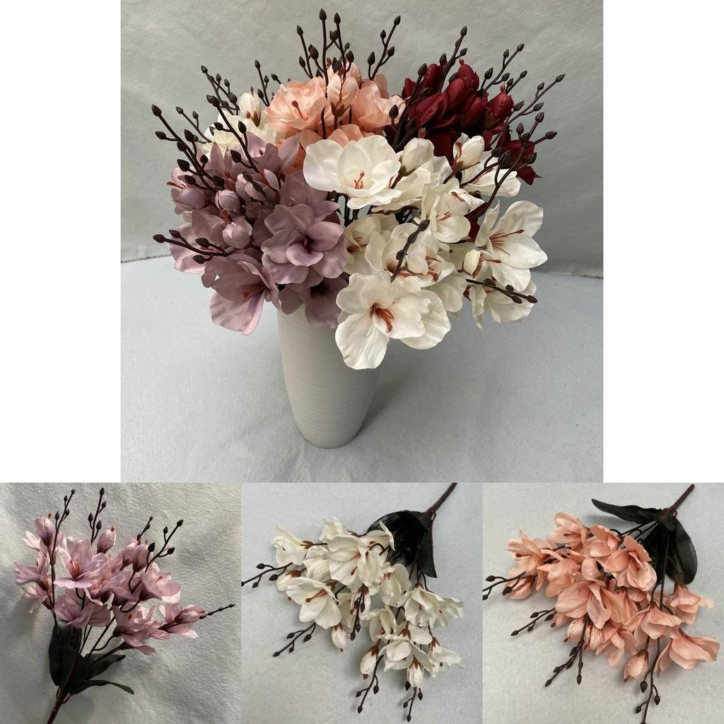 Lifelike Magnolia Bouquet For Wedding Decorations And Home Interior Design