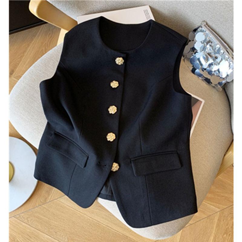 Unique Design Chic and Stylish High-End Short Vest with Exquisite Tailored Cut