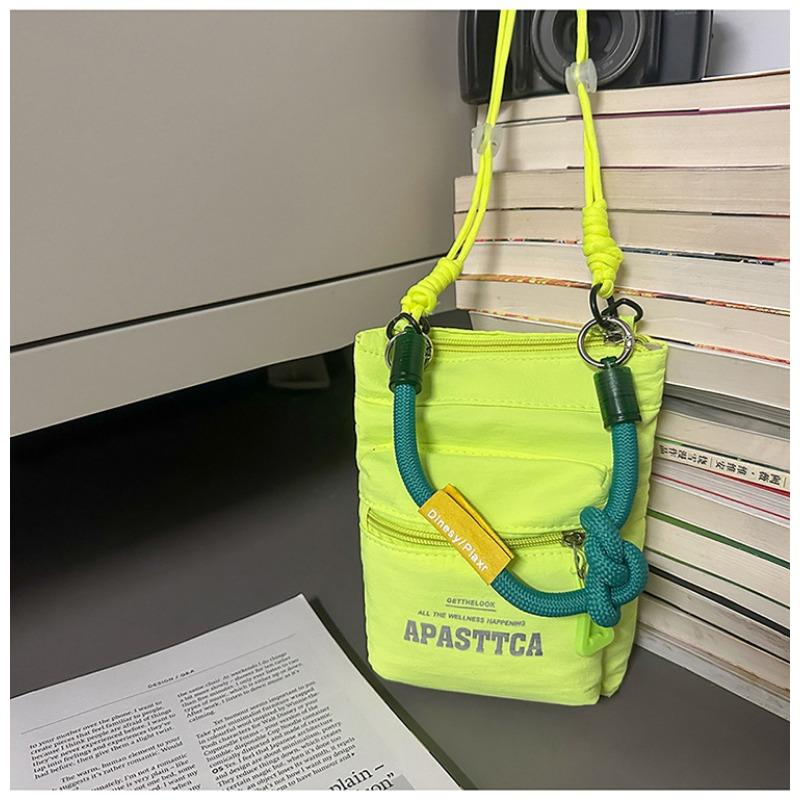 School bag mountain new high-value fresh and sweet candy-colored backpack mountaineering bag light and simple travel messenger bag