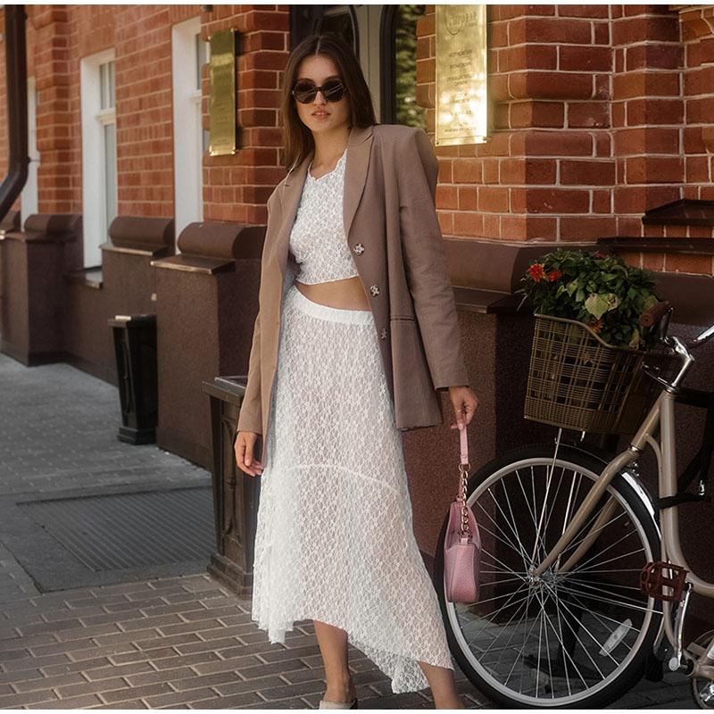 Spring and Summer Fashionable and Sexy 2-Piece Temperament Transparent Satin Lace Long Sleeved Top and Low Waist Skirt Set