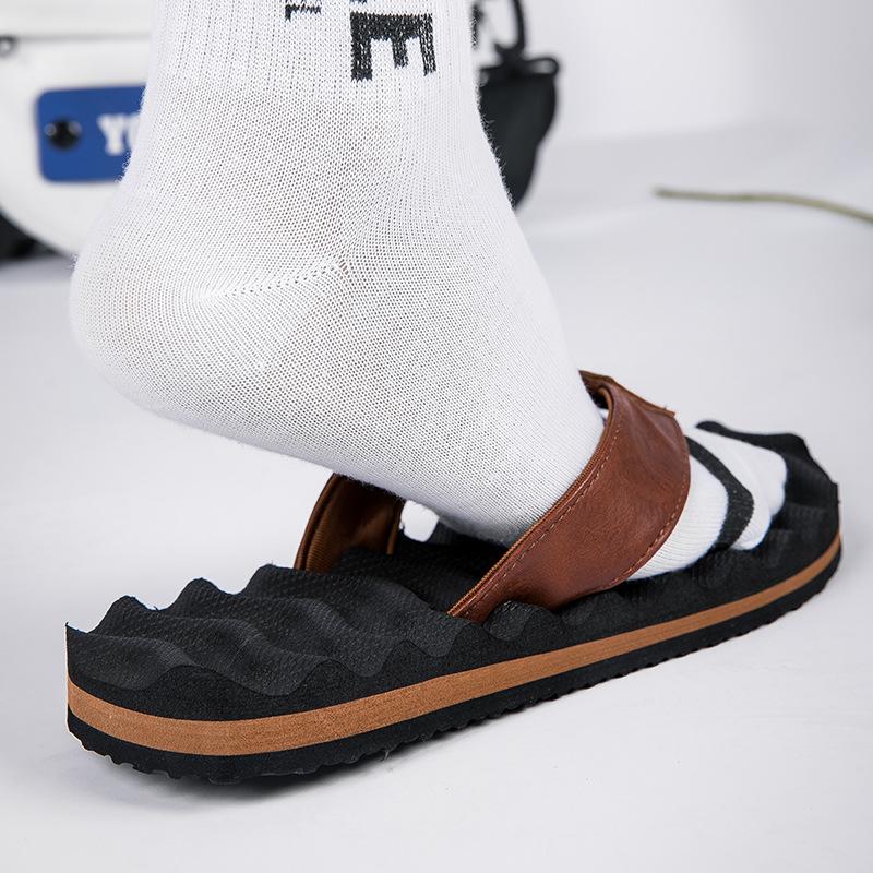 High Quality Men's Flip Flops New Fashion Slippers Outdoor Comfortable Soft Sole Beach Sandals Designer Sandals Claquettes Homme