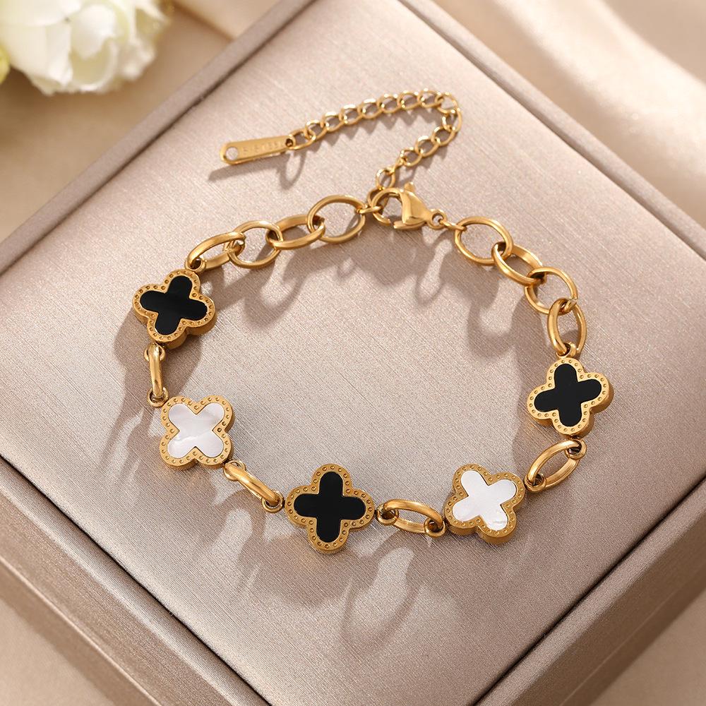 Luxe Titanium Staal Vierbladig Klaver Armband in Koreaanse Stijl met Ingelegde Diamanten voor Vrouwen - Kleurvast