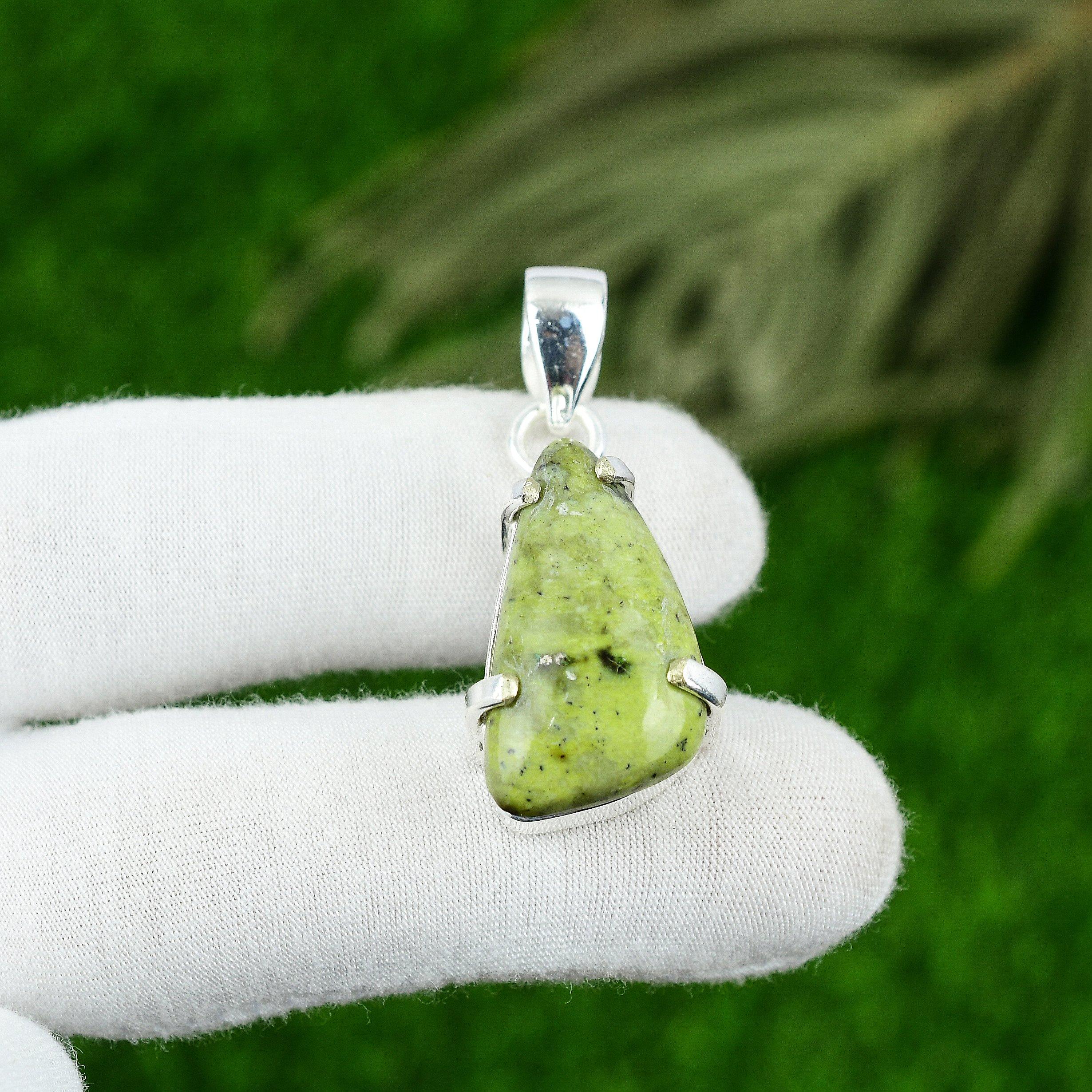 

Womens day Deal Trillion Natural Serpentine Anniversary Bezel Pendant 925 Silver