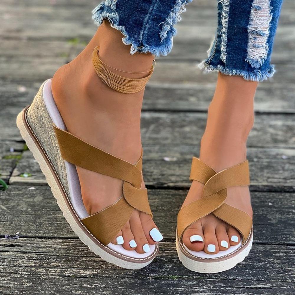 Sommer Neue Bequeme Plateau Keil Fischmund Lässige Hausschuhe Mode Offene Zehen Große Größe Kreuzgurt Tragen Damenschuhe