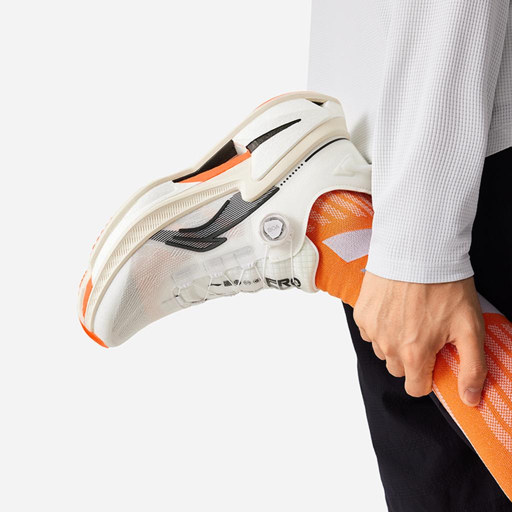 Li Ning Cushioning Slip Resistant Abrasion Resistant Low Top Running Shoes Men's White Black Orange ARZU005-3