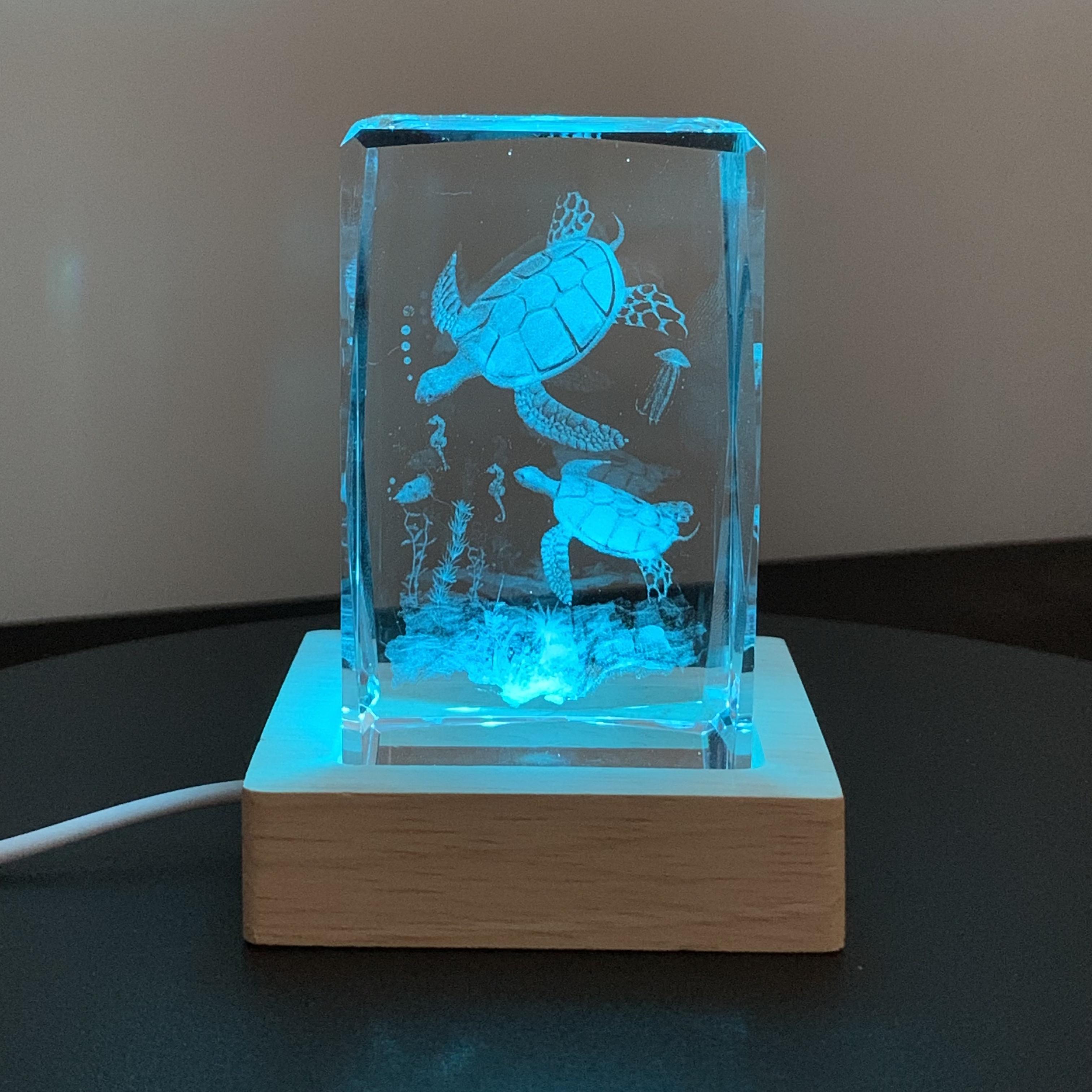 

Deep-sea turtle crystal LED night light strip base, glass decorative gift, suitable for bedroom, living room, birthday and Mothe Deep sea turtle