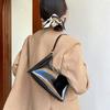 Fashion High Quality Pvc Handbag Transparent Eye-Catching Jelly Bag Zipper Multifunctional Simple Style Women'S Shoulder Bag New
