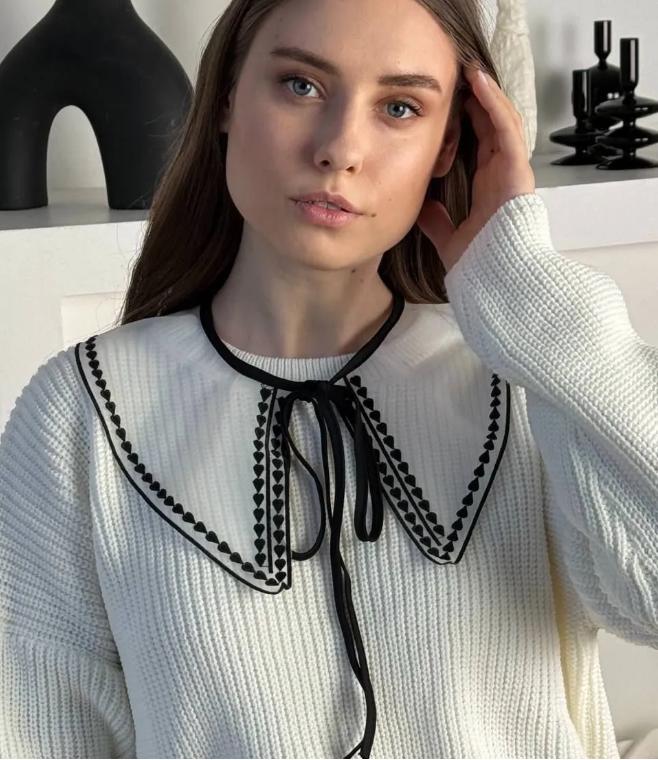 

Embroidered Shawl Multifunctional Hollow Top Women s Collar One Size