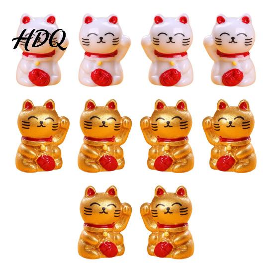 Mini Beckoning Cat Statue 10PCS Lucky Figurines Resin for Game Night Ornaments Prosperity Figurine Mahjong Table Desktop Display Good Luck