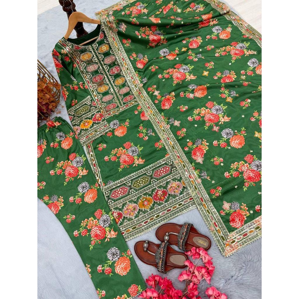 *Einführung des neuen Đěsigner Party Wear Look Pur Chinon Seidenoberteils, Unterteil und Dupatta-Set*